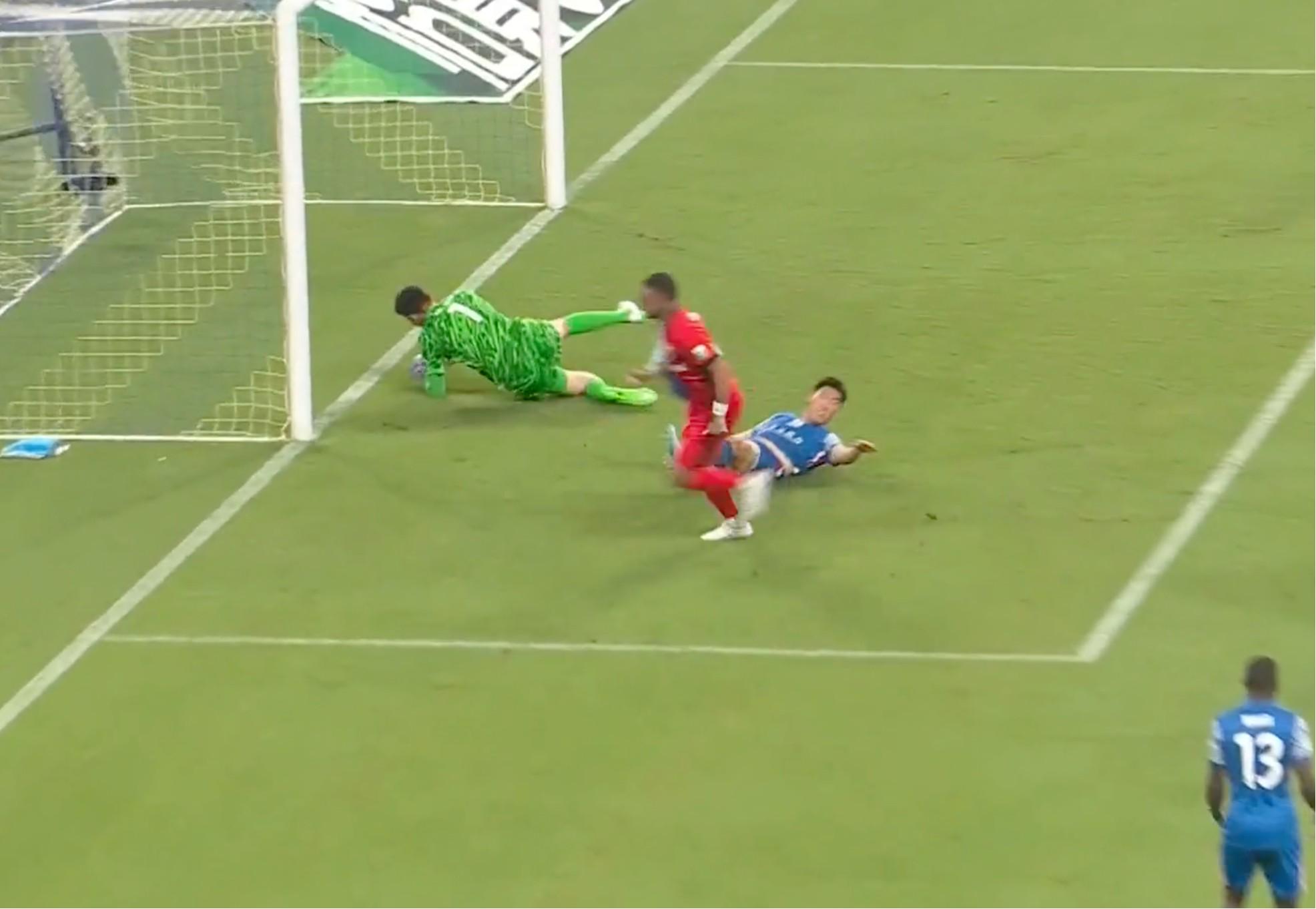 比战的同行, 之外, 本场比赛中