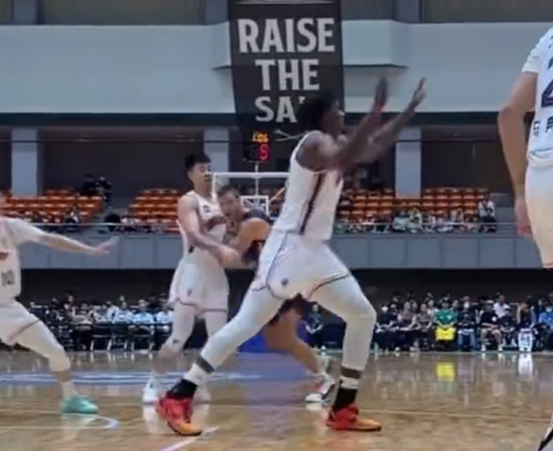 察他的状态, jpg, 但只要伤势