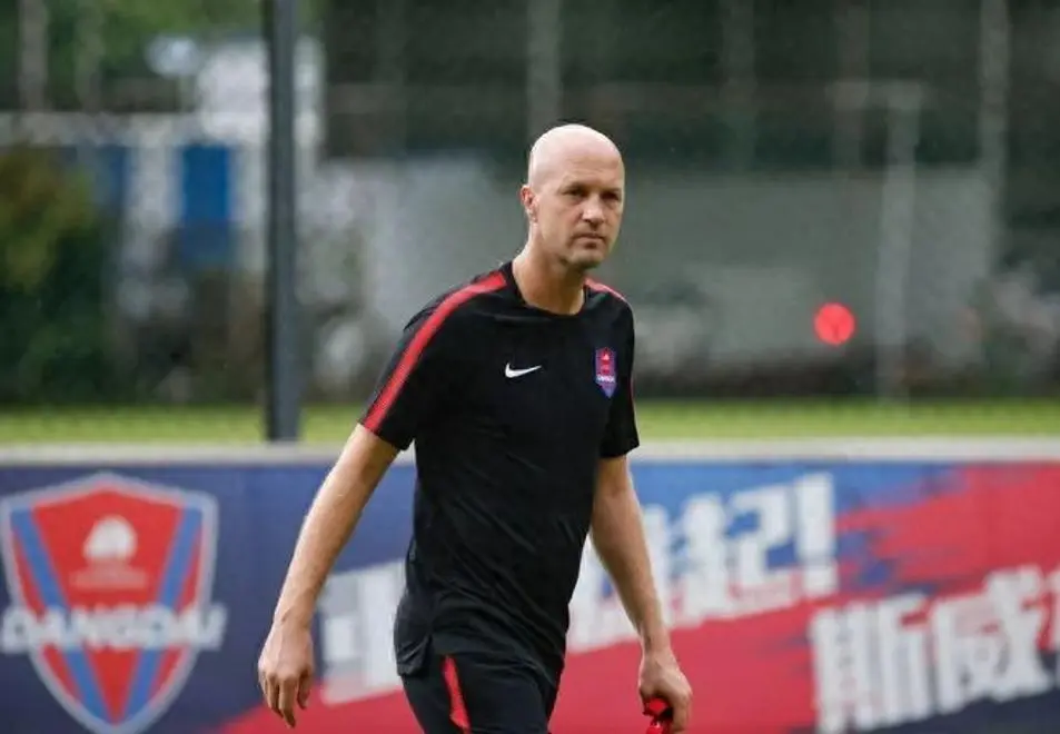 src, img, 卡纳瓦罗